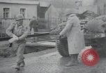 Standbild Vereinigten Staaten Truppen Cham Deutschland, 1945, aus Sekunde 15 historischem Filmmaterial Videoclip 65675073896