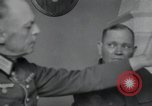 Standbild Gerd von Rundstedt Weilheim Deutschland, 1945, aus Sekunde 30 historischem Filmmaterial Videoclip 65675073898