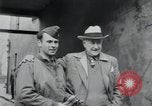 Standbild Allgemeine Raymond McLain S Weilheim Deutschland, 1945, aus Sekunde 28 historischem Filmmaterial Videoclip 65675073899