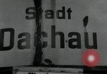 Immagine di Prigionieri di camp Germania, 1945, secondo 9 filmato di repertorio 65675073900