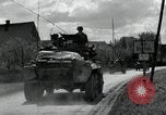 Immagine di Prigionieri di camp Germania, 1945, secondo 12 filmato di repertorio 65675073900