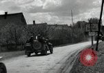 Immagine di Prigionieri di camp Germania, 1945, secondo 22 filmato di repertorio 65675073900