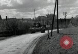 Immagine di Prigionieri di camp Germania, 1945, secondo 24 filmato di repertorio 65675073900