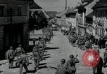 Immagine di Prigionieri di camp Germania, 1945, secondo 45 filmato di repertorio 65675073900
