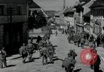 Immagine di Prigionieri di camp Germania, 1945, secondo 47 filmato di repertorio 65675073900
