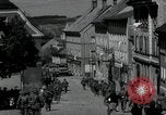 Immagine di Prigionieri di camp Germania, 1945, secondo 53 filmato di repertorio 65675073900