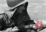 Standbild 20 Armored Division Deutschland, 1945, aus Sekunde 45 historischem Filmmaterial Videoclip 65675073901