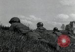 Standbild 20 Armored Division Deutschland, 1945, aus Sekunde 61 historischem Filmmaterial Videoclip 65675073901