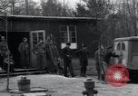 Immagine di Soldati statunitensi Halberstadt Germania, 1945, secondo 30 filmato di repertorio 65675073914