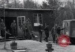 Immagine di Soldati statunitensi Halberstadt Germania, 1945, secondo 31 filmato di repertorio 65675073914