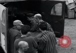 Immagine di Soldati statunitensi Halberstadt Germania, 1945, secondo 46 filmato di repertorio 65675073914