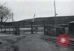 Immagine di Soldati statunitensi Halberstadt Germania, 1945, secondo 52 filmato di repertorio 65675073914