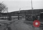 Immagine di Soldati statunitensi Halberstadt Germania, 1945, secondo 54 filmato di repertorio 65675073914