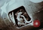 Standbild US-B-26 Marauder Bomber wird bereit für die Mission Deutschland, 1945, aus Sekunde 16 historischem Filmmaterial Videoclip 65675073920