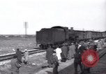 Immagine di Rifugiati ebrei Haifa in Palestina, 1945, secondo 15 filmato di repertorio 65675073935