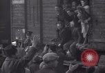 Immagine di Rifugiati ebrei Haifa in Palestina, 1945, secondo 58 filmato di repertorio 65675073935