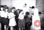 Immagine di Jewish i bambini rifugiati Haifa in Palestina, 1945, secondo 17 filmato di repertorio 65675073936