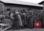 Immagine di Rifugiati ebrei Haifa in Palestina, 1945, secondo 15 filmato di repertorio 65675073937