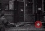 Standbild jüdische Flüchtlinge Amsterdam Niederlande, 1938, aus Sekunde 14 historischem Filmmaterial Videoclip 65675073947