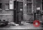 Standbild jüdische Flüchtlinge Amsterdam Niederlande, 1938, aus Sekunde 23 historischem Filmmaterial Videoclip 65675073947
