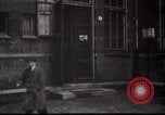 Standbild jüdische Flüchtlinge Amsterdam Niederlande, 1938, aus Sekunde 31 historischem Filmmaterial Videoclip 65675073947