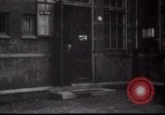 Standbild jüdische Flüchtlinge Amsterdam Niederlande, 1938, aus Sekunde 32 historischem Filmmaterial Videoclip 65675073947