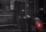 Standbild jüdische Flüchtlinge Amsterdam Niederlande, 1938, aus Sekunde 36 historischem Filmmaterial Videoclip 65675073947