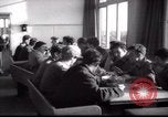 Standbild jüdische Flüchtlinge Amsterdam Niederlande, 1938, aus Sekunde 42 historischem Filmmaterial Videoclip 65675073947