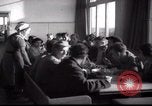 Standbild jüdische Flüchtlinge Amsterdam Niederlande, 1938, aus Sekunde 48 historischem Filmmaterial Videoclip 65675073947