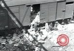 Immagine di Civili tedesco Regensburg Germania, 1945, secondo 15 filmato di repertorio 65675073951