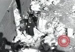 Immagine di Civili tedesco Regensburg Germania, 1945, secondo 17 filmato di repertorio 65675073951