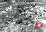 Immagine di Civili tedesco Regensburg Germania, 1945, secondo 56 filmato di repertorio 65675073951