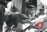 Immagine di Civili tedesco Regensburg Germania, 1945, secondo 30 filmato di repertorio 65675073952