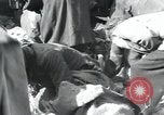 Immagine di Civili tedesco Regensburg Germania, 1945, secondo 32 filmato di repertorio 65675073952
