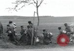 Immagine di Prigionieri alleati Wurzen Germania, 1945, secondo 21 filmato di repertorio 65675073955