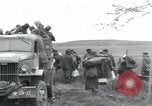 Immagine di Prigionieri alleati Wurzen Germania, 1945, secondo 26 filmato di repertorio 65675073955
