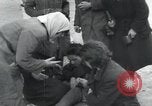 Standbild ungarisch-jüdischen Arbeiter Wurzen Deutschland, 1945, aus Sekunde 26 historischem Filmmaterial Videoclip 65675073956
