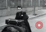 Standbild ungarisch-jüdischen Arbeiter Wurzen Deutschland, 1945, aus Sekunde 29 historischem Filmmaterial Videoclip 65675073956