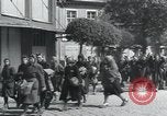 Immagine di Hungarian-Jewish donne Wurzen Germania, 1945, secondo 22 filmato di repertorio 65675073957