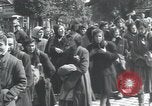 Immagine di Hungarian-Jewish donne Wurzen Germania, 1945, secondo 32 filmato di repertorio 65675073957