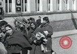 Immagine di Hungarian-Jewish donne Wurzen Germania, 1945, secondo 57 filmato di repertorio 65675073957