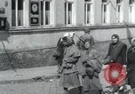 Immagine di Hungarian-Jewish donne Wurzen Germania, 1945, secondo 60 filmato di repertorio 65675073957