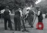 Standbild Richmond Park London England Vereinigtes Königreich, 1940, aus Sekunde 4 historischem Filmmaterial Videoclip 65675073958