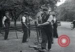 Standbild Richmond Park London England Vereinigtes Königreich, 1940, aus Sekunde 12 historischem Filmmaterial Videoclip 65675073958