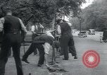 Standbild Richmond Park London England Vereinigtes Königreich, 1940, aus Sekunde 14 historischem Filmmaterial Videoclip 65675073958