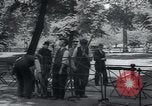 Standbild Richmond Park London England Vereinigtes Königreich, 1940, aus Sekunde 55 historischem Filmmaterial Videoclip 65675073958