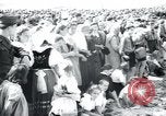 Immagine di I cittadini della Repubblica ceca Lidice Cecoslovacchia, 1946, secondo 20 filmato di repertorio 65675073965
