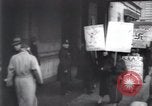 Standbild anti-Nazi Demonstranten New York City USA, 1938, aus Sekunde 27 historischem Filmmaterial Videoclip 65675073983