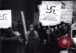 Standbild anti-Nazi Demonstranten New York City USA, 1938, aus Sekunde 38 historischem Filmmaterial Videoclip 65675073983