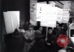 Standbild anti-Nazi Demonstranten New York City USA, 1938, aus Sekunde 39 historischem Filmmaterial Videoclip 65675073983